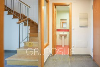 Casa adosada en venta en Aldeamayor de San Martín