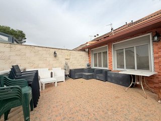 Casa adosada en venta en Torrecastillo en Seseña