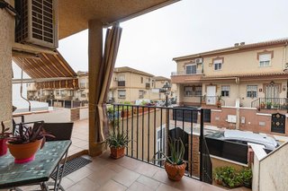 Casa pareada en venta en Atarfe