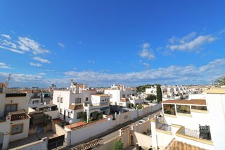 Casa adosada en venta en La Siesta - El Salado - Torreta en Torrevieja