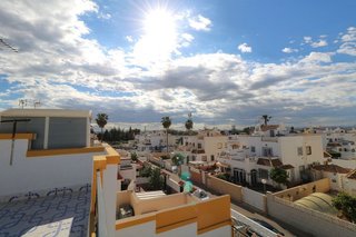 Casa adosada en venta en La Siesta - El Salado - Torreta en Torrevieja