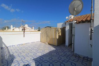 Casa adosada en venta en La Siesta - El Salado - Torreta en Torrevieja
