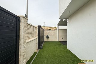 Chalet en venta en Huércal de Almería