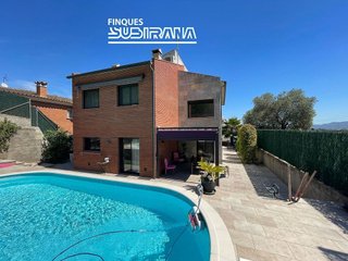 Chalet en venta en Masquefa