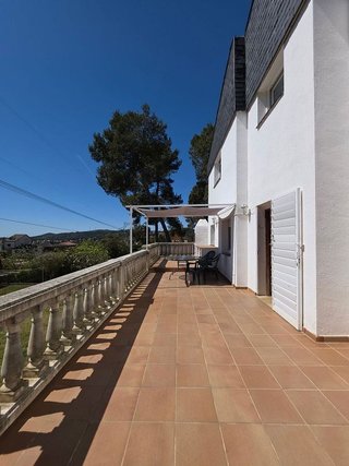 Chalet en venta en Vallirana