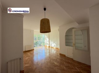 Piso en alquiler en Adelfas en Madrid