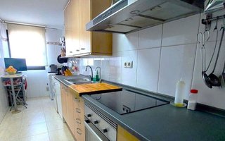 Piso en venta en Les Arenes - La Grípia  Can Montllor en Terrassa
