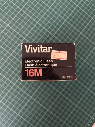 Vivitar 16M Flash universal