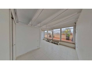 Piso en venta en El Raval en Barcelona