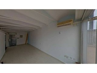 Piso en venta en El Raval en Barcelona