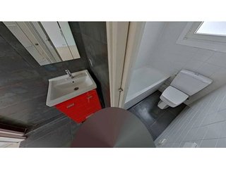Piso en venta en El Raval en Barcelona