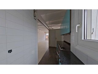 Piso en venta en El Raval en Barcelona