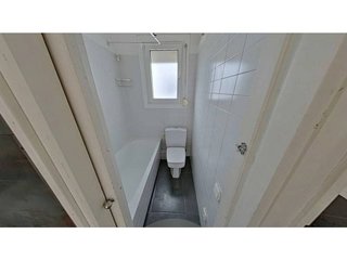 Piso en venta en El Raval en Barcelona