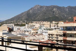 Piso en venta en Playa Bajadilla - Puertos en Marbella