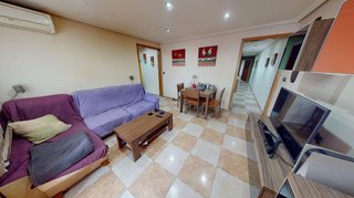 Piso en venta en Los Ángeles en Alicante