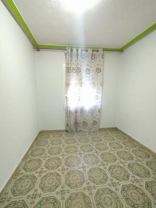 Piso en venta en Virgen del Remedio en Alicante