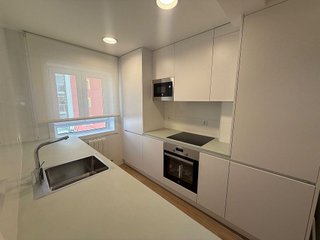 Piso en venta en Plaza España - Villa Pilar - Reyes Católicos - Vadillos en Burgos