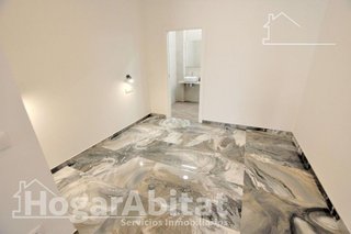 Piso en venta en Benicalap en Valencia