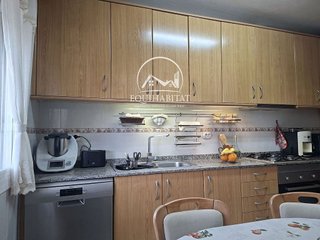 Casa adosada en venta en Alcarràs