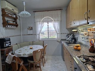 Casa adosada en venta en Alcarràs