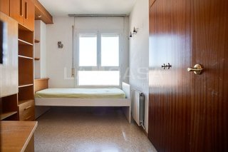 Piso en venta en La Verneda i la Pau en Barcelona
