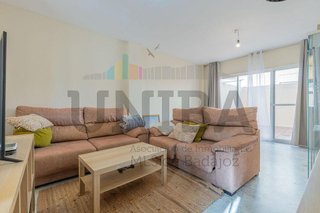 Casa adosada en venta en Ciudad Jardín en Badajoz