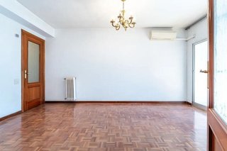 Piso en venta en La Maternitat i Sant Ramon en Barcelona