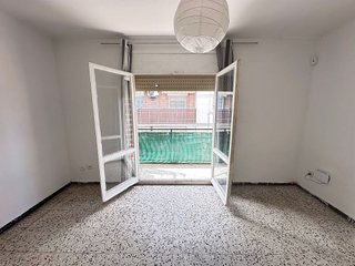 Piso en venta en La Prosperitat en Barcelona