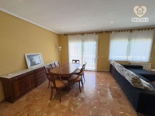 Chalet en venta en Vallirana