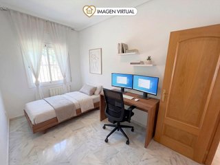 Chalet en venta en Vallirana