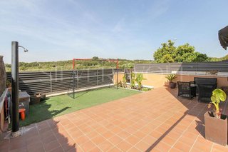 Casa pareada en venta en Santa Maria-Eixample-Sud Sumella en Cubelles