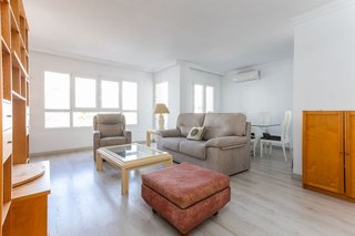 Piso en venta en Nueva Andalucía centro en Marbella