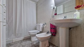 Piso en venta en L'Alquenència en Alzira