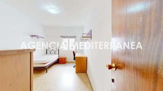 Piso en venta en La Vega Baixa en Valencia