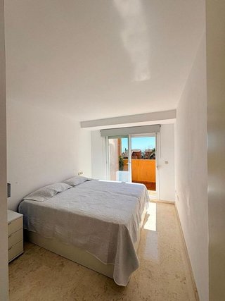 Piso en venta en Elviria en Marbella