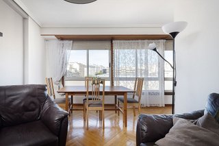 Piso en venta en Cuatro Caminos - Plaza de la Cubela en Coruña (A)