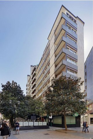 Piso en venta en Centro en Gijón