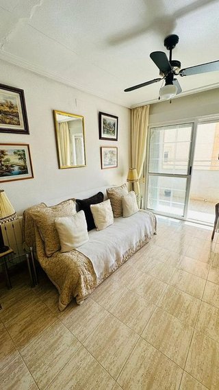 Piso en venta en La Siesta - El Salado - Torreta en Torrevieja