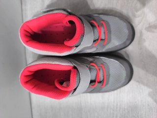 Botas montaña Quechua Talla 31