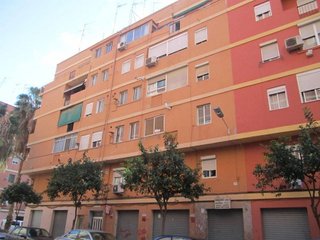 Piso en venta en Tormos en Valencia