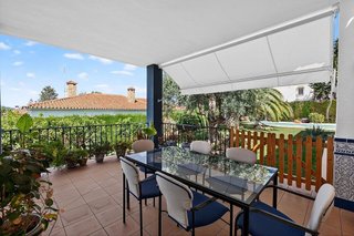 Chalet en venta en Manantiales - Lagar - Cortijo en Alhaurín de la Torre