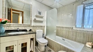 Casa adosada en venta en Centro en Torremolinos