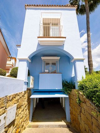 Casa pareada en venta en Los Naranjos - Las Brisas en Marbella