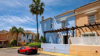 Casa pareada en venta en Los Naranjos - Las Brisas en Marbella