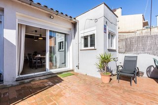 Chalet en venta en Creu de Barberà en Sabadell