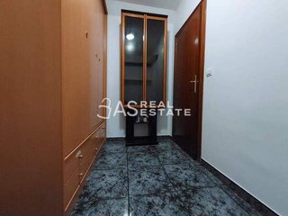 Piso en venta en Les Planes en Hospitalet de Llobregat, L´