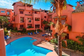 Piso en venta en Elviria en Marbella
