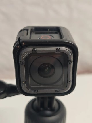 GoPro Session 5 + Trípode Negro