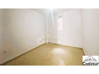 Piso en venta en La Paz - Segunda Aguada - Loreto en Cádiz