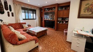 Piso en venta en El Grau en Valencia